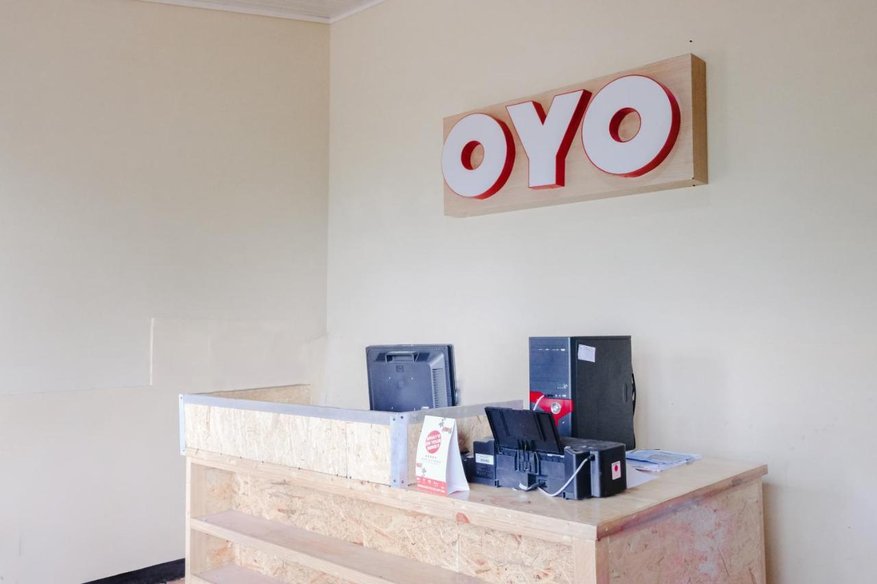 Magetan Oyo 1175 Oemah Djowo Resort מראה חיצוני תמונה