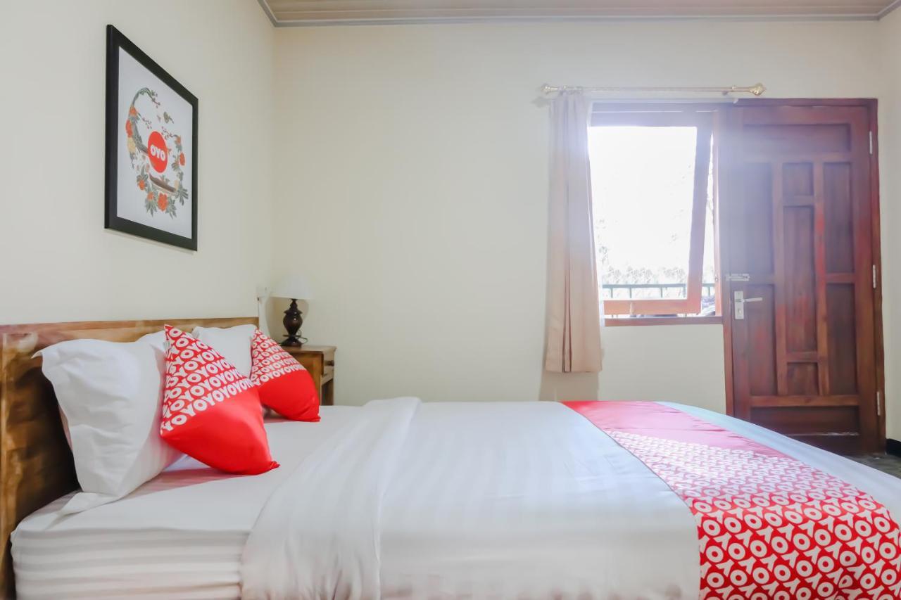 Magetan Oyo 1175 Oemah Djowo Resort מראה חיצוני תמונה