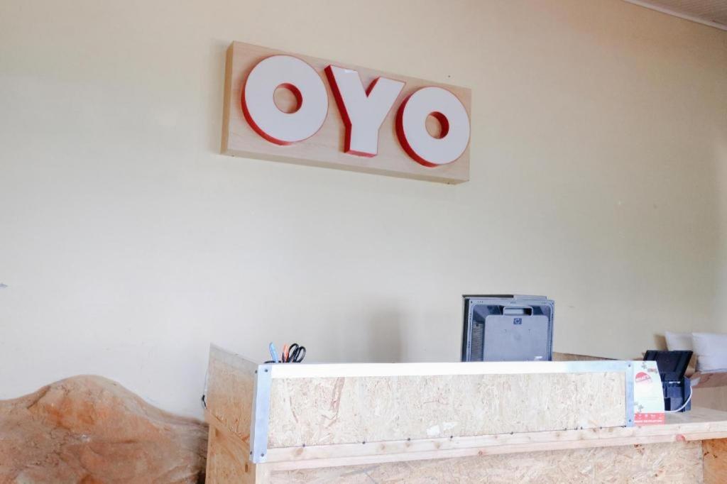 Magetan Oyo 1175 Oemah Djowo Resort מראה חיצוני תמונה